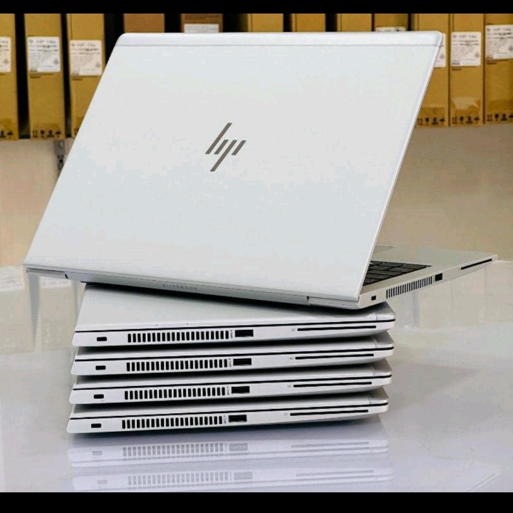 HP laptop i7, 10th generation, SSD 256