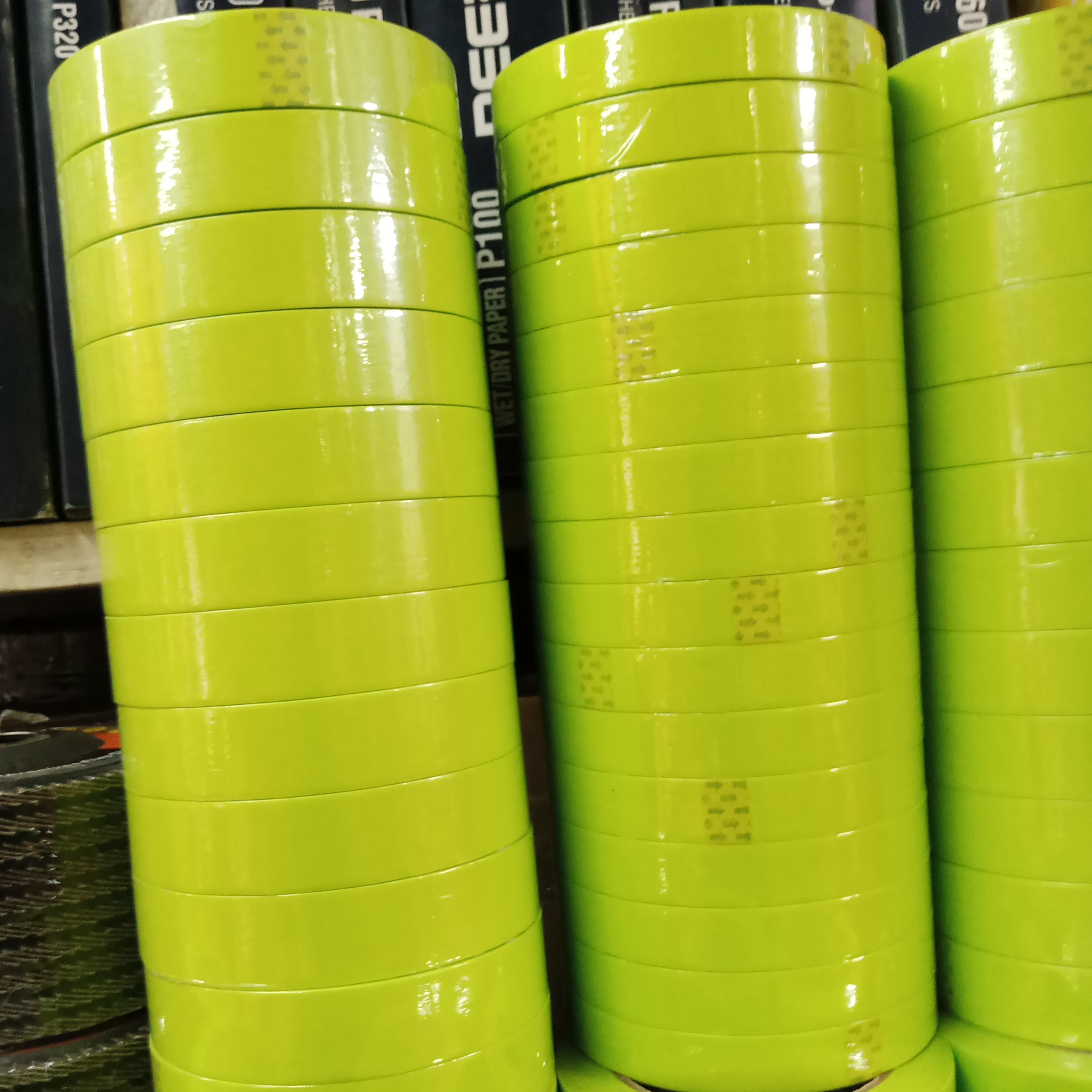 masking tape (roll)