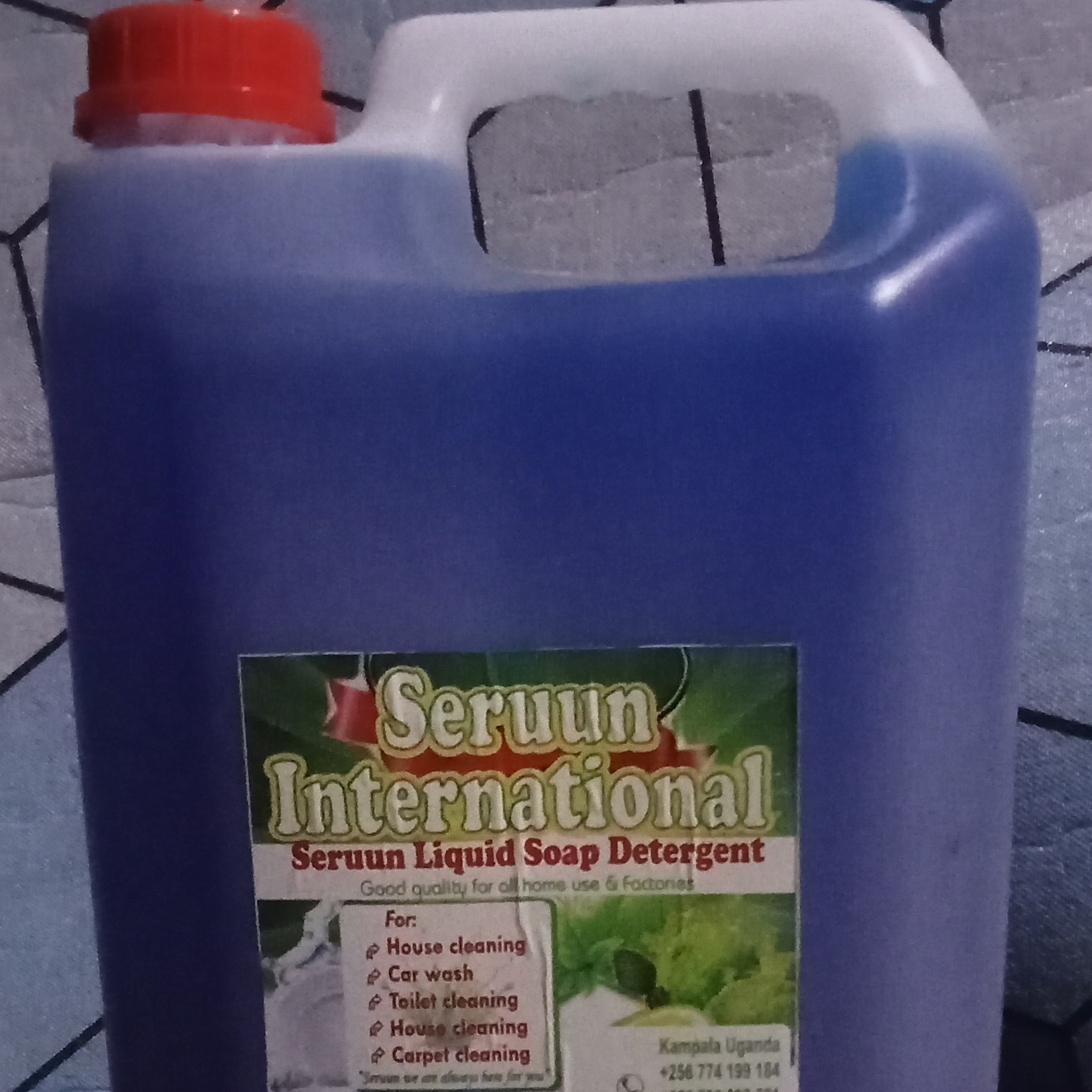 liquid detergent