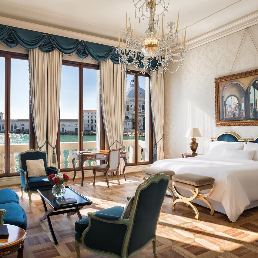 Hotel/Accomodation Reservation