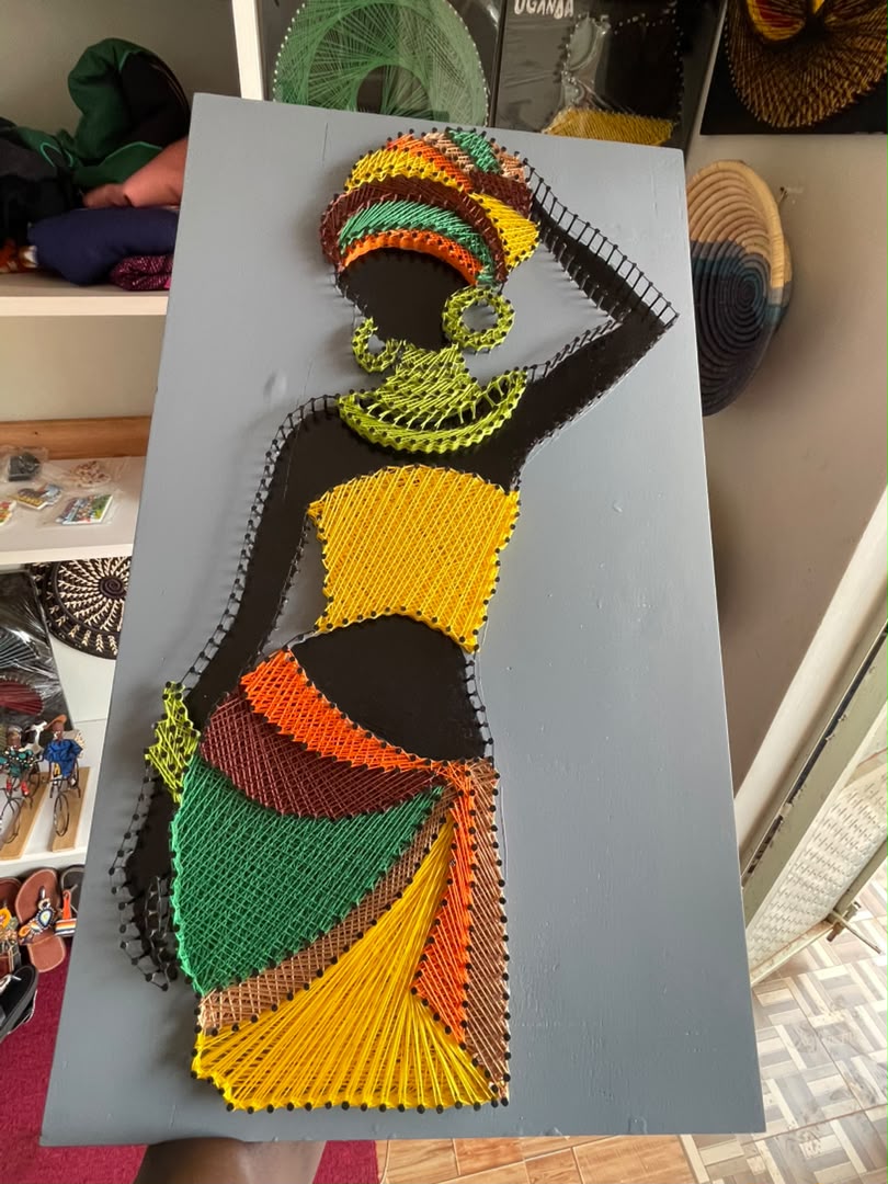 African woman string art size 40x70cm