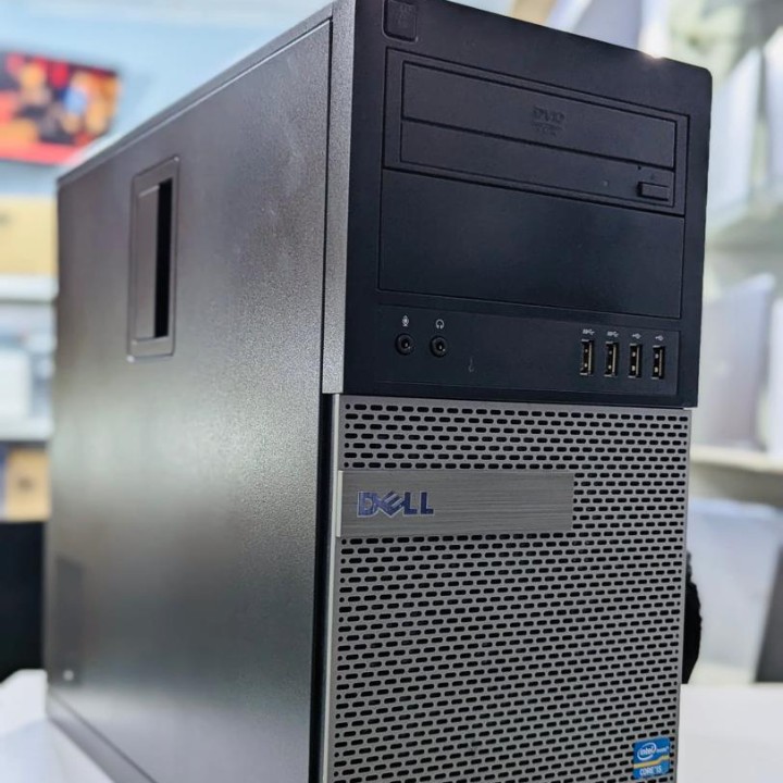 i5, 3rd generation, 4GB RAM, 500HDD