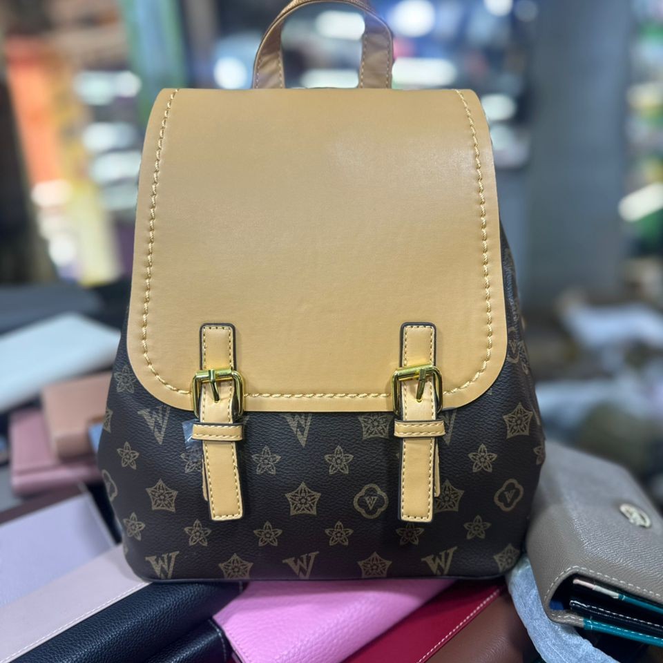 Women fashion Shoulder bag, Trendy travel, versatile Casual Backpack