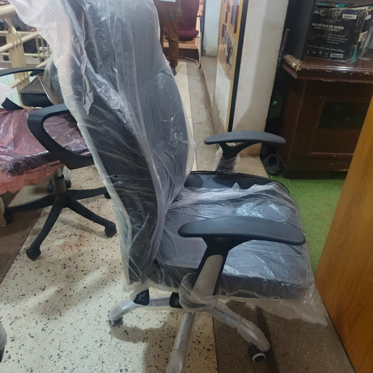 executive office chair
