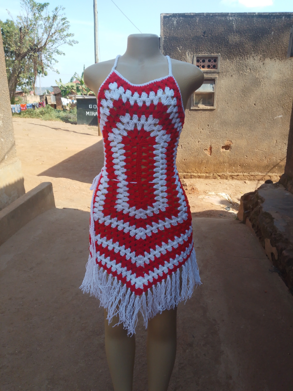 crochet granny dress (s&m)