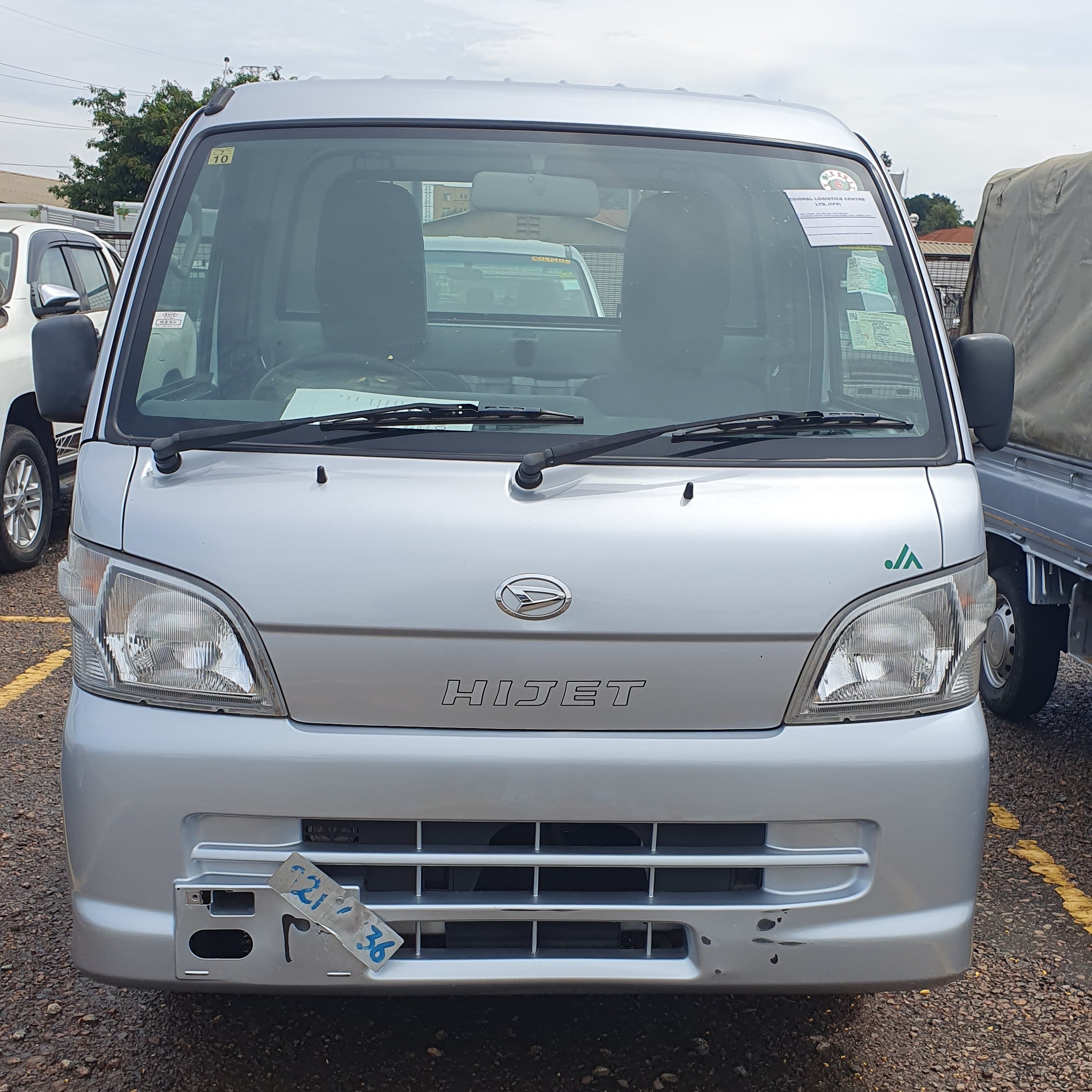 Toyota Hi-jet 2013 model. 4WD
Negotiable Price.