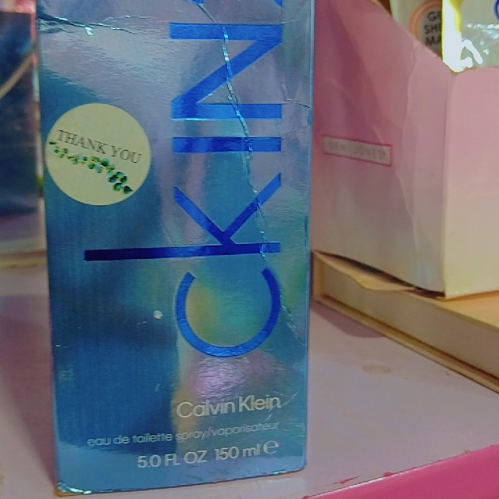 Calvin klein perfume
