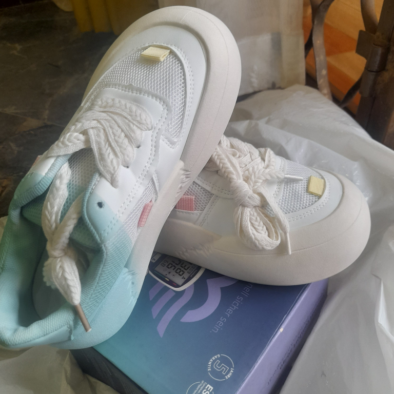 kids shoes