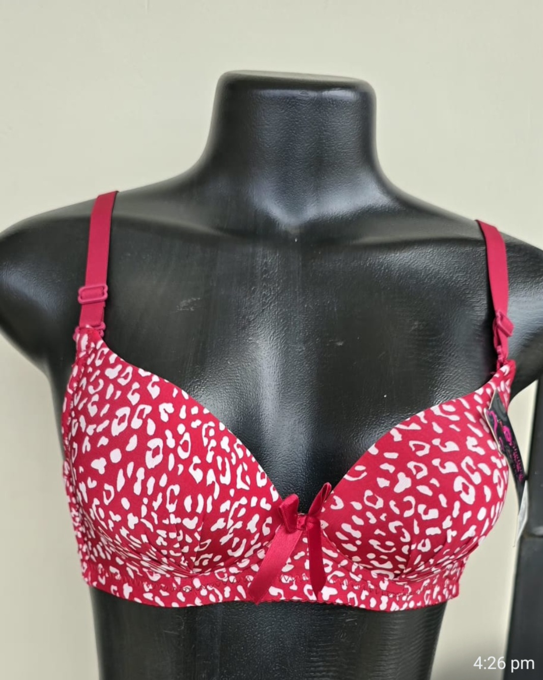 Ladies bra,red with with black dots